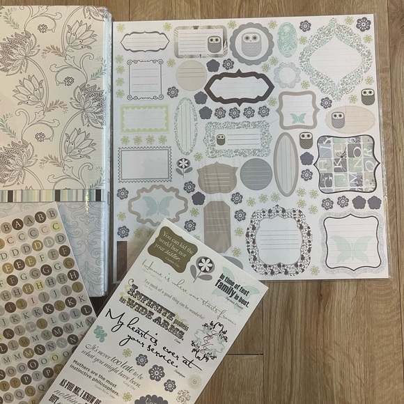 Scrapbooking Bundle - Picture 3 of 4